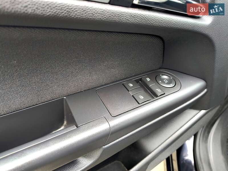 Хэтчбек Opel Astra 2009 в Звягеле