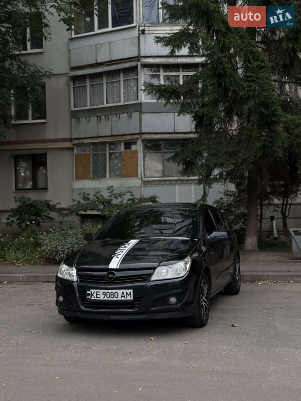 Opel Astra 2008