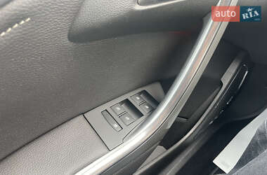 Универсал Opel Astra 2011 в 