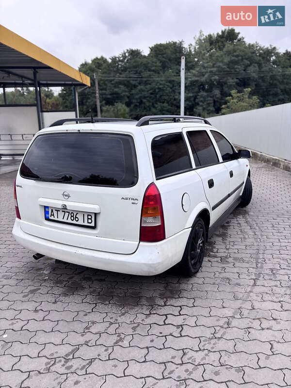 Универсал Opel Astra 1998 в Коломые