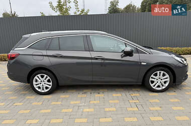 Универсал Opel Astra 2016 в 