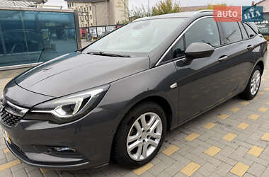 Универсал Opel Astra 2016 в Виннице