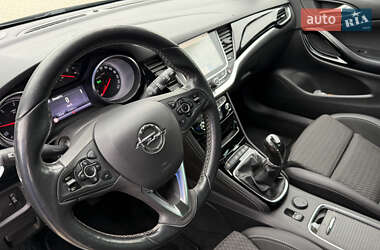 Универсал Opel Astra 2016 в 