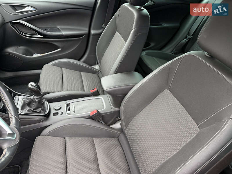 Универсал Opel Astra 2016 в Виннице