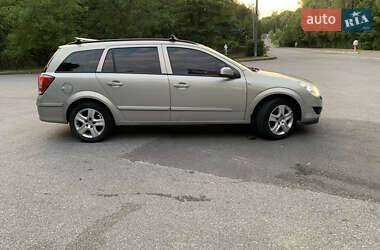 Универсал Opel Astra 2009 в 
