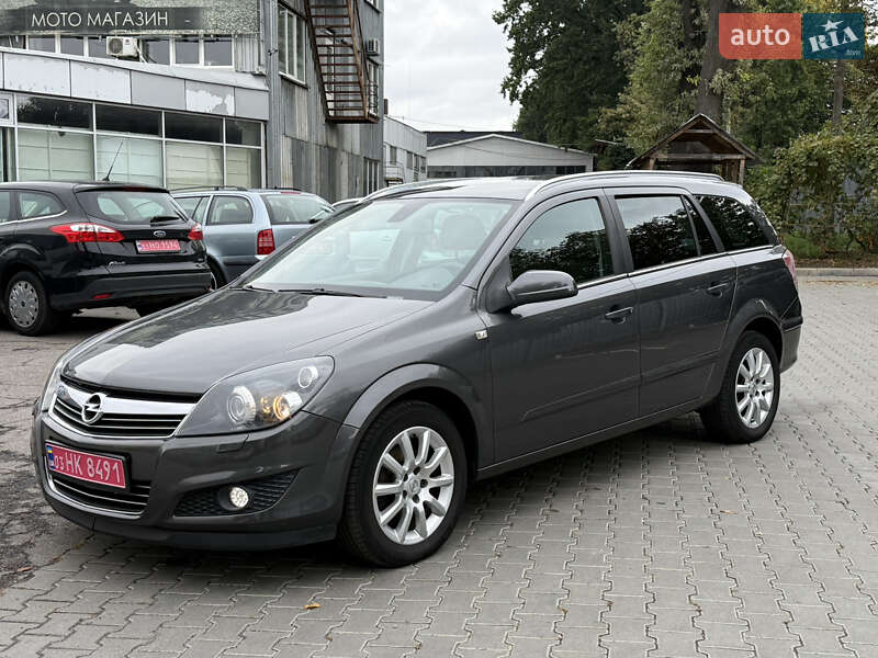 Универсал Opel Astra 2009 в Виннице