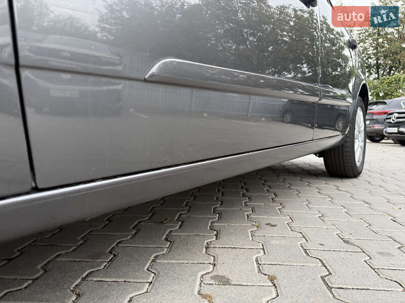 Универсал Opel Astra 2009 в Виннице