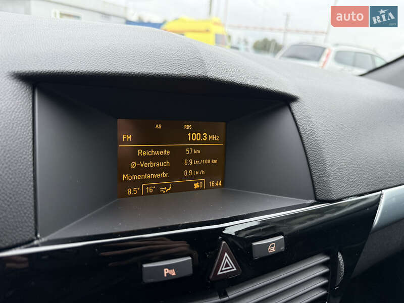 Универсал Opel Astra 2009 в Виннице