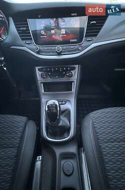 Универсал Opel Astra 2019 в 