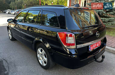Универсал Opel Astra 2007 в 