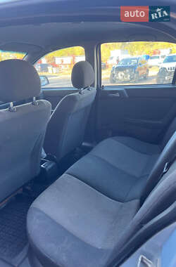 Седан Opel Astra 2004 в 