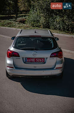 Универсал Opel Astra 2014 в 