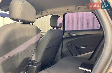Универсал Opel Astra 2011 в 