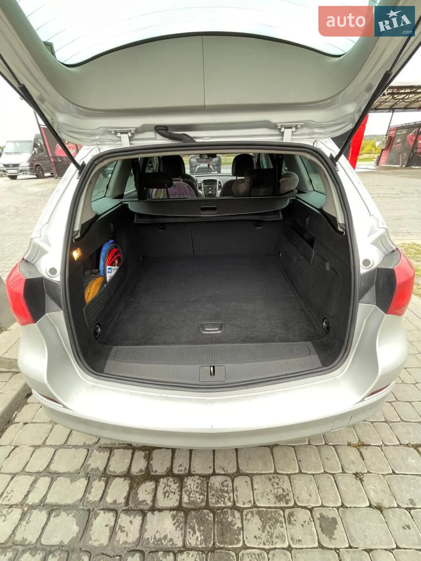 2011 Opel Astra - мініатюра 14
