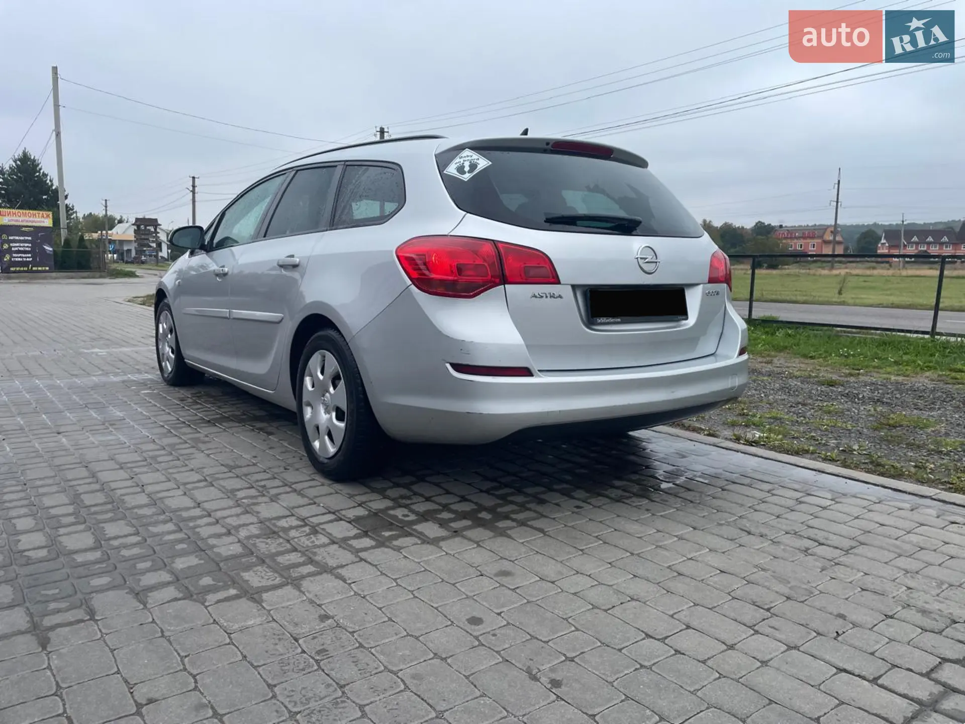 2011 Opel Astra - мініатюра 35