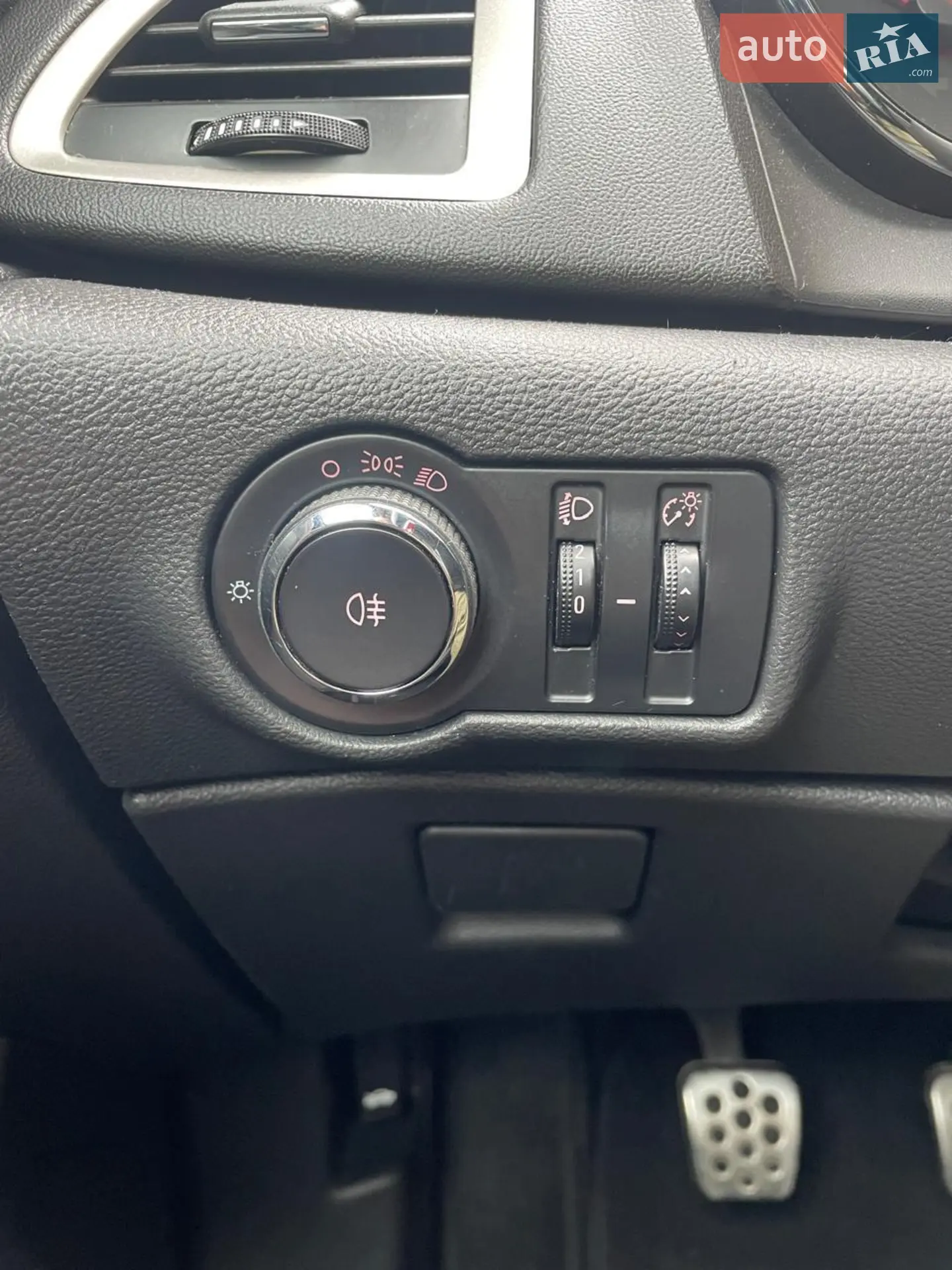 2011 Opel Astra - мініатюра 46