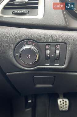 Универсал Opel Astra 2011 в 