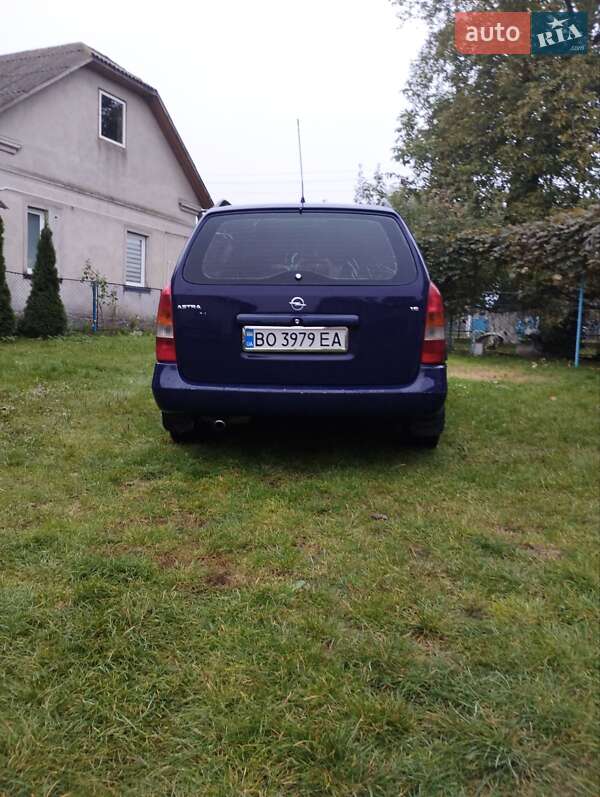 Универсал Opel Astra 2003 в Теребовле