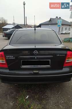 Седан Opel Astra 2008 в Луцьку