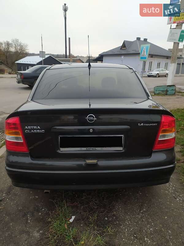 Седан Opel Astra 2008 в 