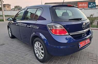 Хэтчбек Opel Astra 2009 в Прилуках