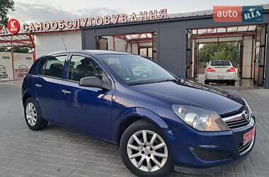 Хэтчбек Opel Astra 2009 в 