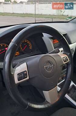 Хэтчбек Opel Astra 2009 в 