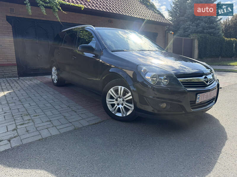Opel Astra 2009 Opel Astra 2009