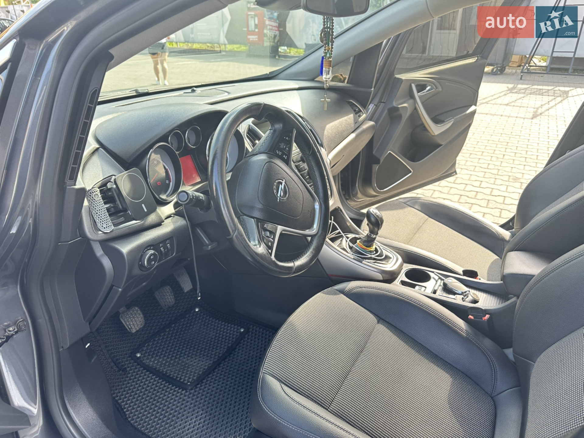 2011 Opel Astra - мініатюра 4
