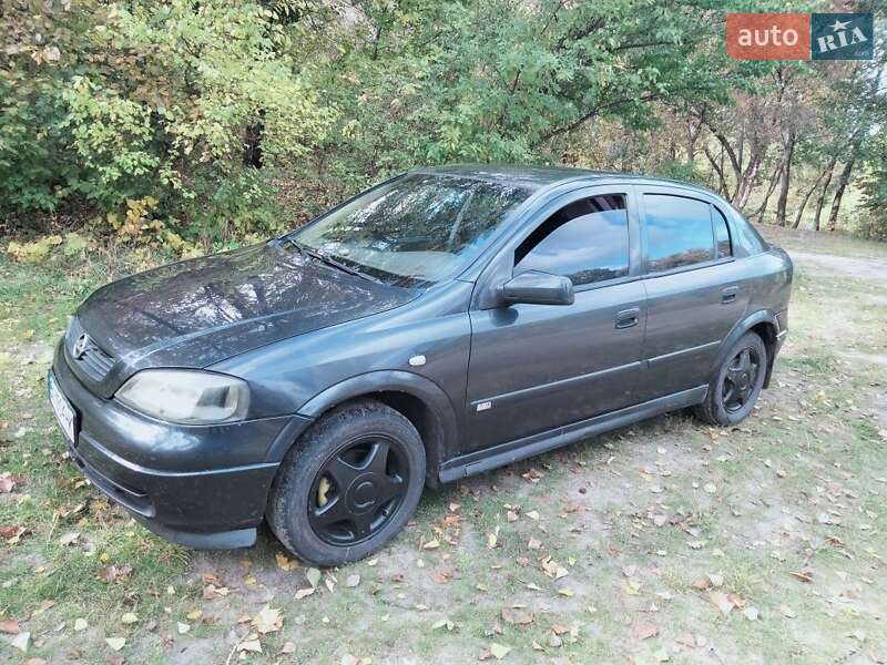 Хэтчбек Opel Astra 1999 в Полтаве