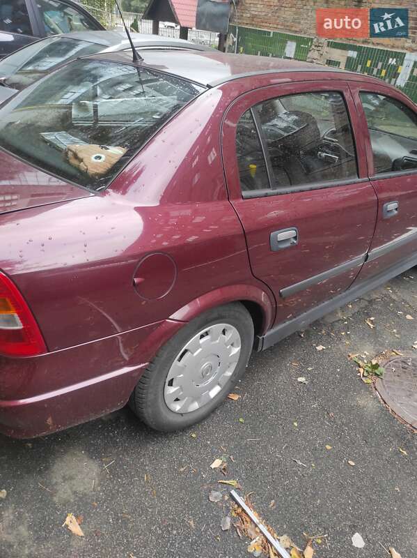 Седан Opel Astra 2007 в Сумах