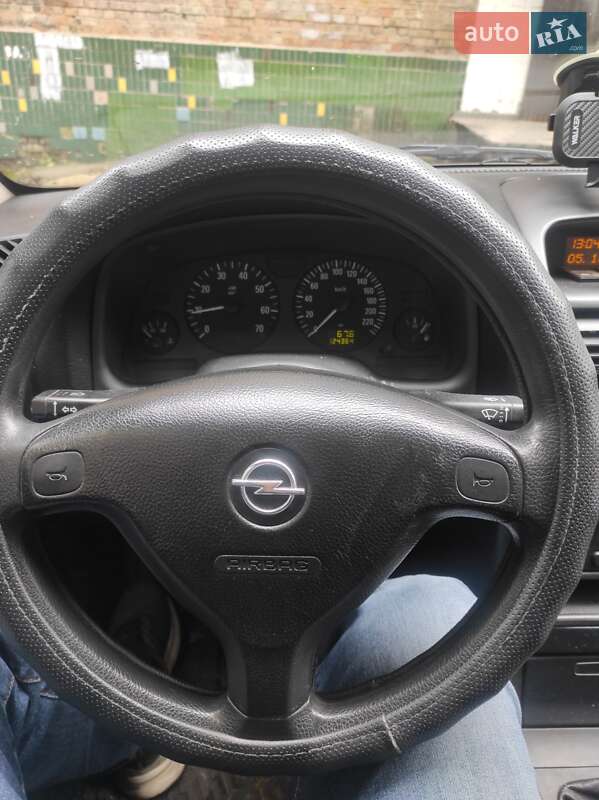 Седан Opel Astra 2007 в Сумах