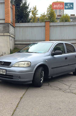 Хэтчбек Opel Astra 2003 в Киеве