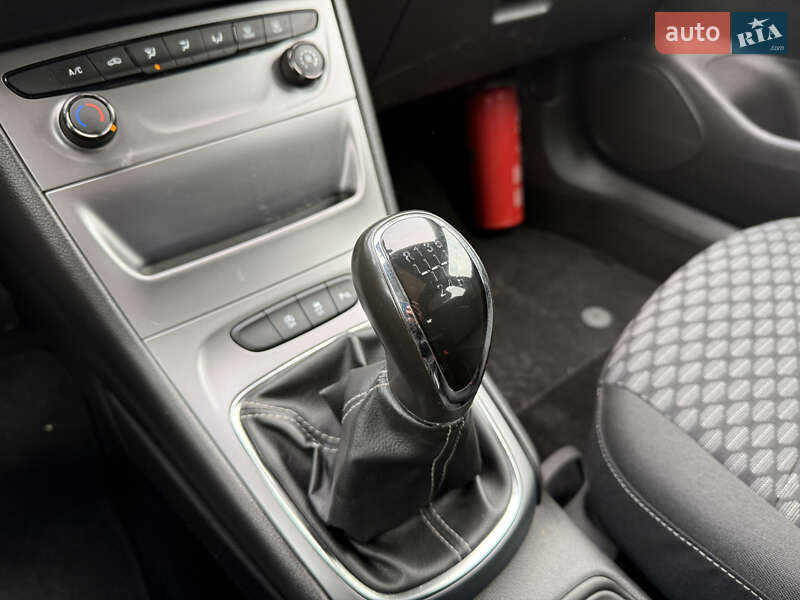 Универсал Opel Astra 2017 в Стрые фото 54 Универсал Opel Astra 2017 в Стрые