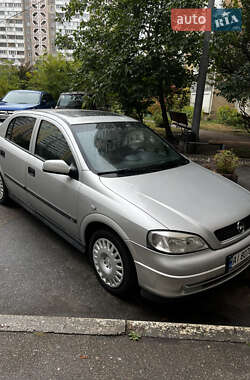 Хэтчбек Opel Astra 1999 в Киеве