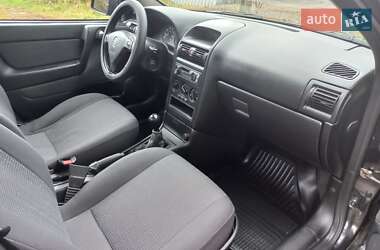 Седан Opel Astra 2008 в 