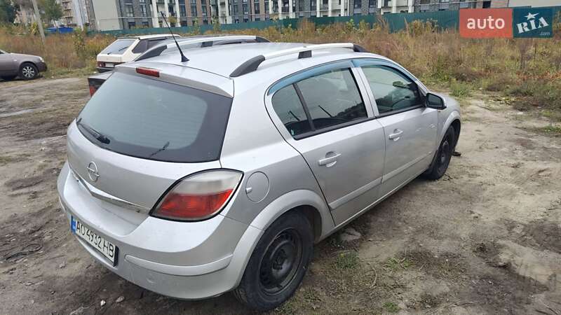 Хетчбек Opel Astra 2003 в Броварах фото 5 Хетчбек Opel Astra 2003 в Броварах