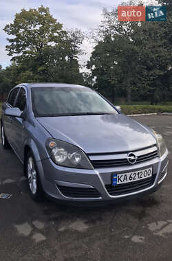 Хэтчбек Opel Astra 2004 в Киеве