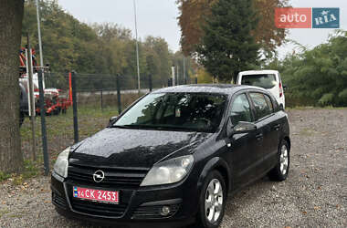 Хетчбек Opel Astra 2004 в  фото 19 Хетчбек Opel Astra 2004 в