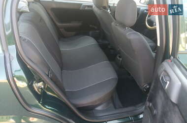 Седан Opel Astra 2000 в 