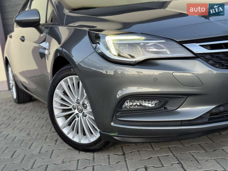 Хетчбек Opel Astra 2018 в Стрию