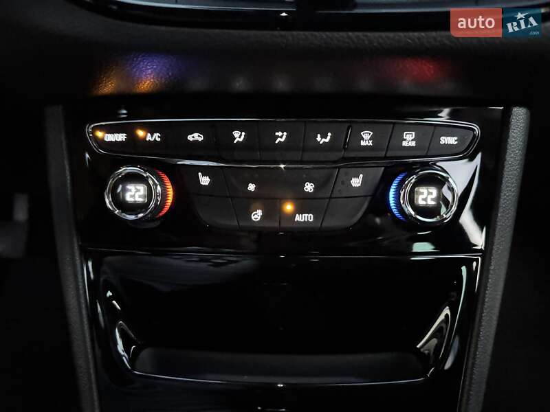 Хетчбек Opel Astra 2018 в Стрию