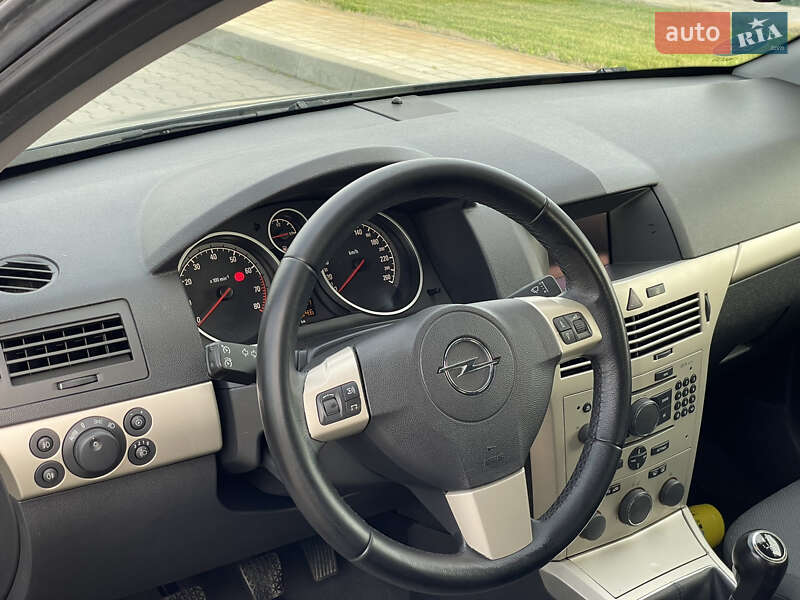 Универсал Opel Astra 2008 в Луцке фото 15 Универсал Opel Astra 2008 в Луцке