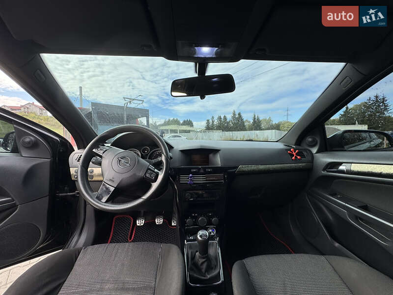 Хетчбек Opel Astra 2005 в Львові фото 11 Хетчбек Opel Astra 2005 в Львові