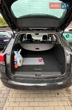 Универсал Opel Astra 2017 в 