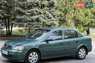 Седан Opel Astra 2001 в Дніпрі