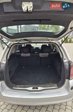 Универсал Opel Astra 2005 в 