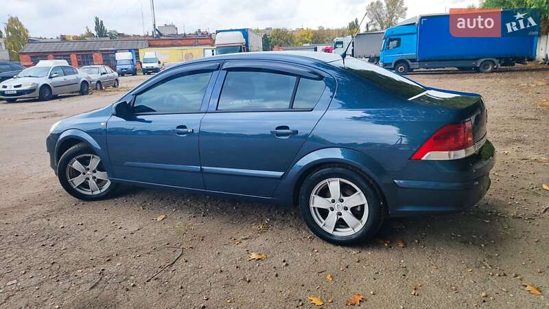 Седан Opel Astra 2008 в Чернигове фото 2 Седан Opel Astra 2008 в Чернигове