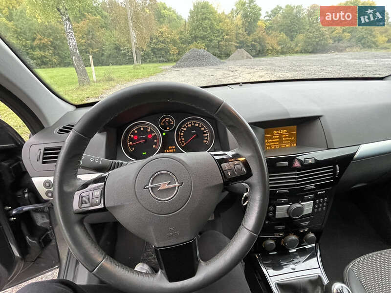 Универсал Opel Astra 2010 в Красилове фото 20 Универсал Opel Astra 2010 в Красилове