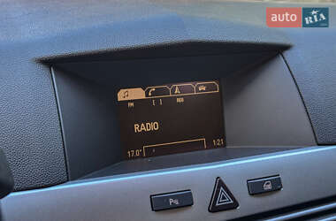 Универсал Opel Astra 2009 в 